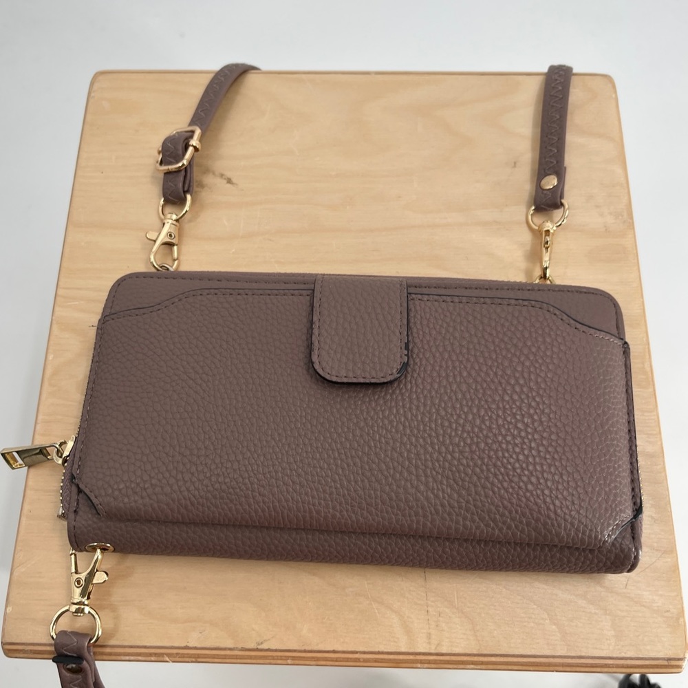 Mauve wallet/clutch bag